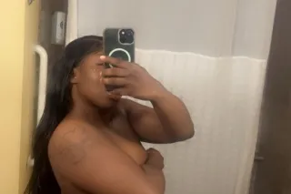 Grip Tight Skills🤭🫠Fine Sh!t 🥰... - Image 3