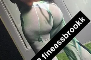 ✨NEW IN TOWN💕 No Games, No Rush 🤪🤍 - Image 3