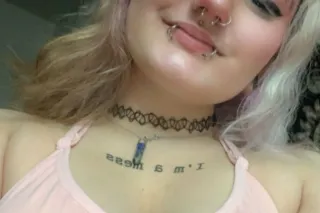 🤍Horny Queen girl💞Available For Outcall/Incall 🚘Car Date(All kinds long Videos Sell ) 👉My what'sApp number 🔥813 214 1 839🔥 24/7 - Image 1