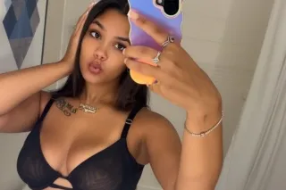 🔥🔥Horny Queen available For Hookup ✔ 24 hour service ✔Text me if you are interested👅And i sell all type of content and vides - 24 - Image 4